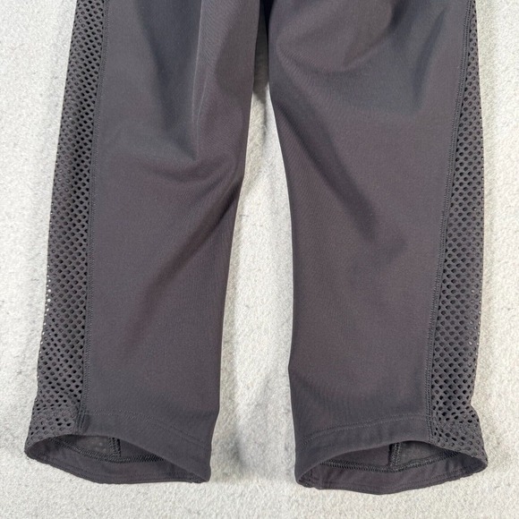 Lululemon Capri Leggings Womens 4 Black Comfort Stretch Workout Mesh Yoga Gym - Picture 10 of 14